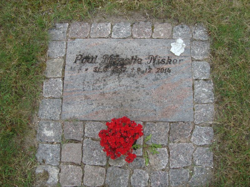Poul Nitzche Nisker.JPG